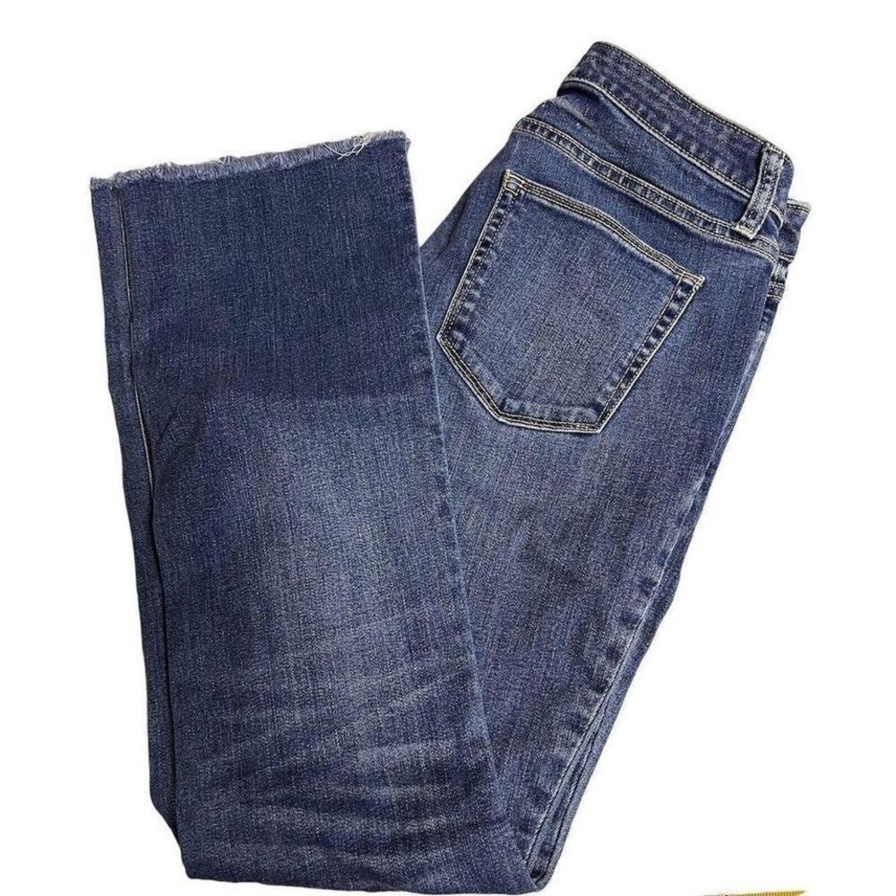 Arizona‎ Jean Co Womens Size 5 High Rise Flare Jeans Raw Hem Medium Wash Blue